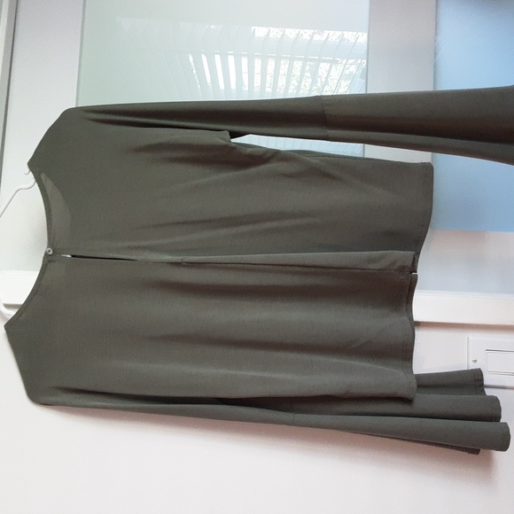 Design Lab top - Picture 2 of 5